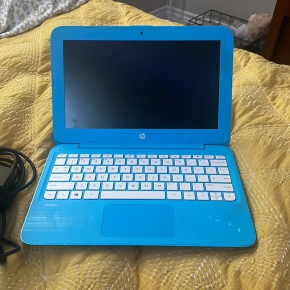 Computer - Picture 2 of 2